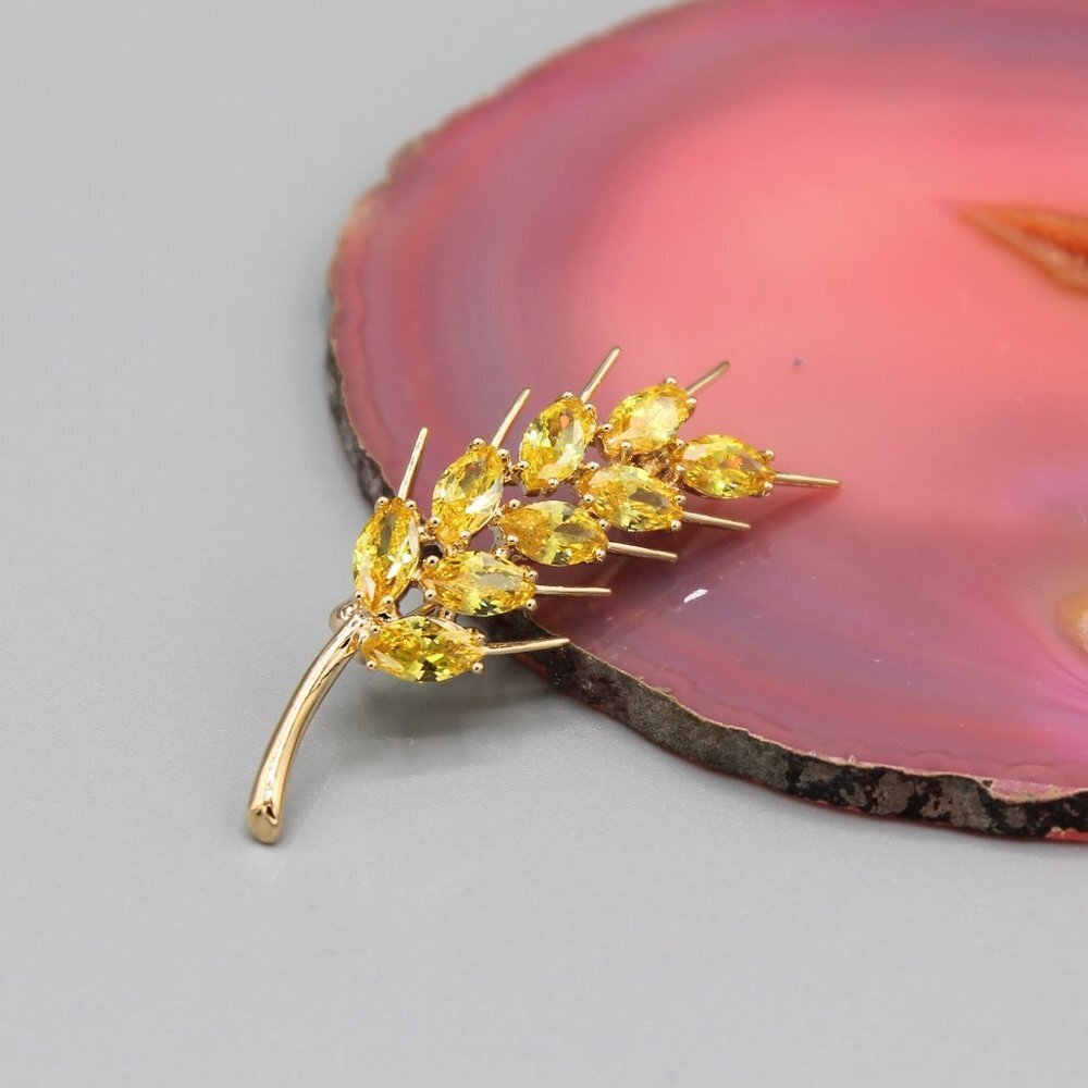 Wheat pin brooch jewelry fashion nature yellow crystals gold tone brand new